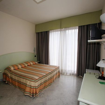 Hotel Elena เรคโค ห้อง รูปภาพ