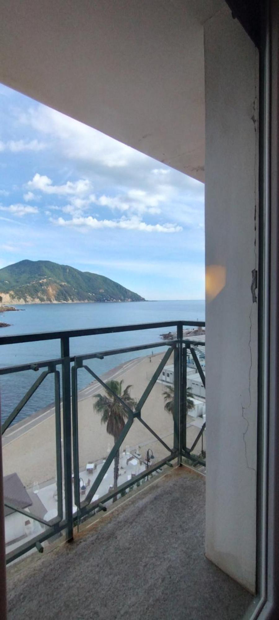 Hotel Elena เรคโค ภายนอก รูปภาพ